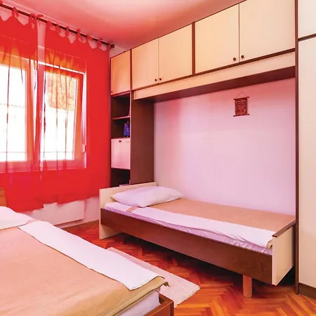 公寓 2 Bedroom Gorgeous In *