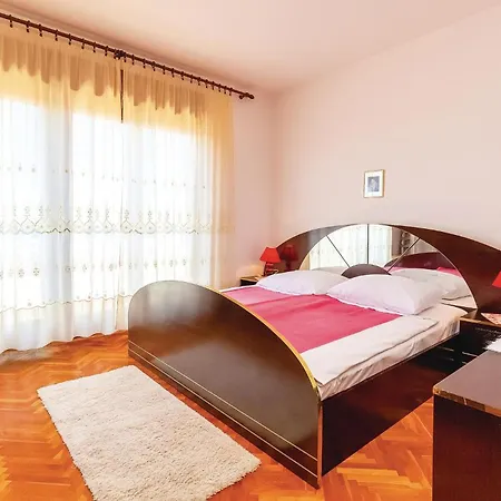 2 Bedroom Gorgeous In 公寓 *