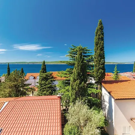 2 Bedroom Gorgeous In *