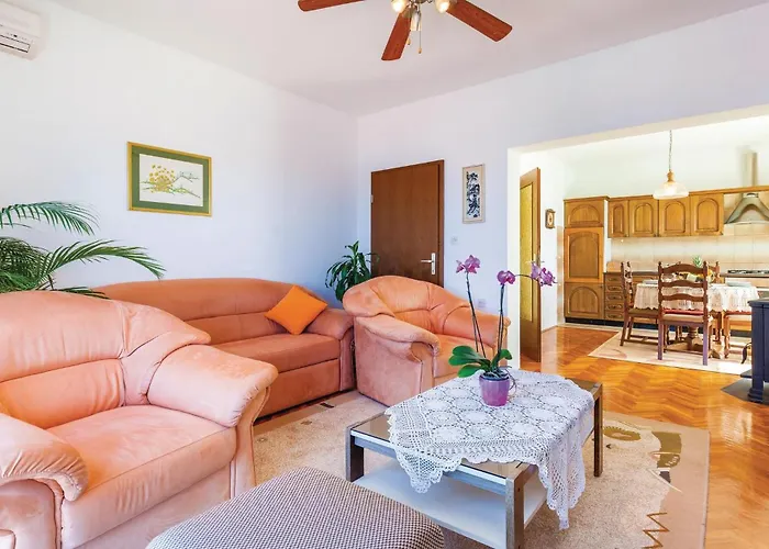 Apartament Gorgeous In With Wifi