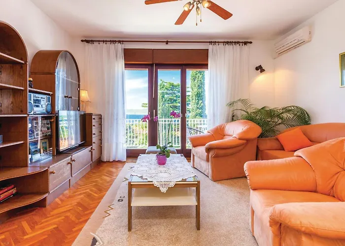 Apartament Gorgeous In With Wifi Selce